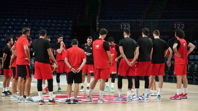 12 Dev Adam, İzlanda maçı hazırlıklarını tamamladı