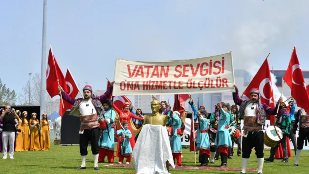 19 Mayıs'ta Gençlerin Bayram Coşkusuna Ortak Olundu