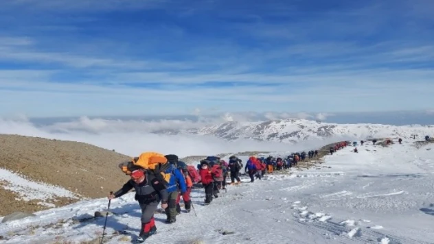 28'inci Sütdonduran Kampı ve Erciyes zirve tırmanışı 30-31 Temmuz'da