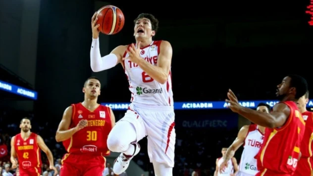 A Milli Erkek Basketbol Takımı, İspanya'ya 72-69 yenildi