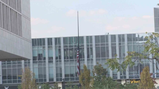 ABD Büyükelçiliği'nde bayrak yarıya indirildi