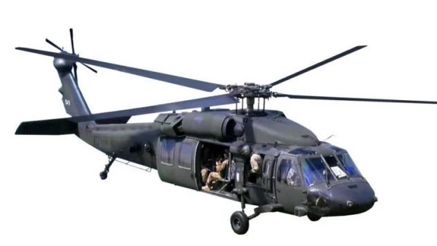 ABD'de iki askeri helikopter düştü