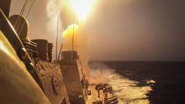 ABD, Husilere ait 2 gemisavar füzesini vurdu