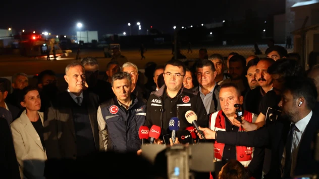 AFAD Başkanı Memiş: 8 kabinde 43 kişinin tahliyesi sürüyor