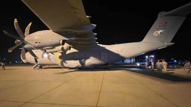 AFAD'dan Pakistan'a insani yardım malzemesi