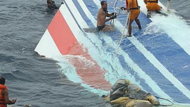 Air France ve Airbus'a 228 kişinin öldüğü uçak kazası davasında beraat