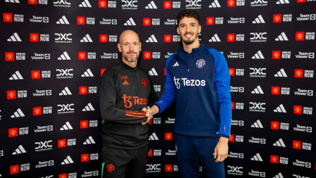 Altay Bayındır, resmen Manchester United'da