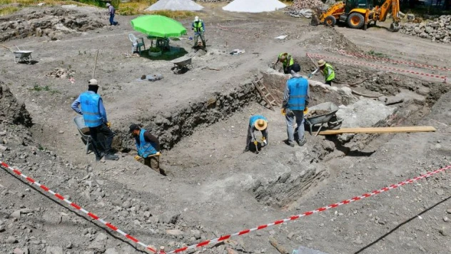 Arkeopark kazılarında Roma Dönemi'ne ait eserler bulundu