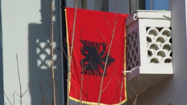 Arnavutluk'tan İngiltere'ye nota