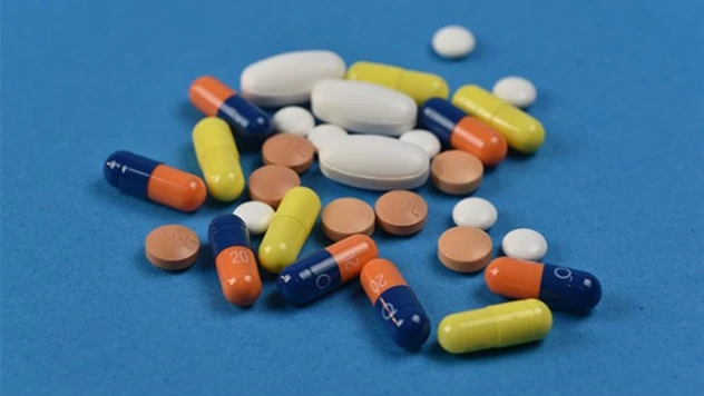 Artmış veya reçetesiz alınmış antibiyotikleri kullanmayın