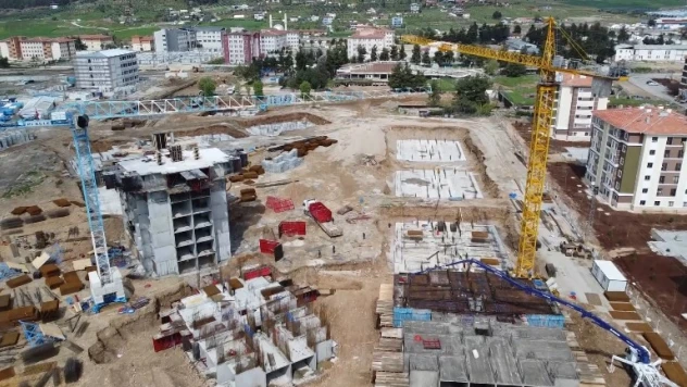 Asrın felaketinden, 15 gün sonra ilk sözleşmeleri imzaladık