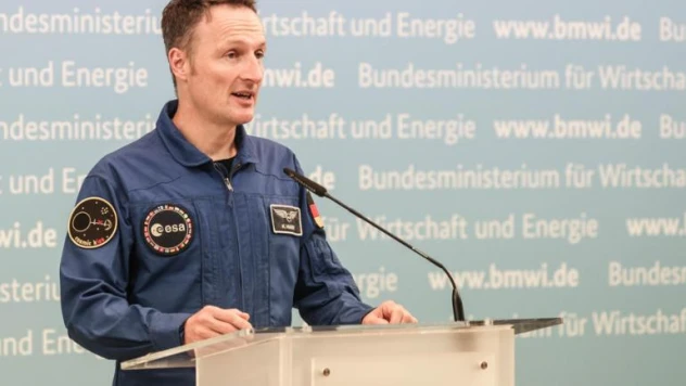 Astronotun kaskına su doldu