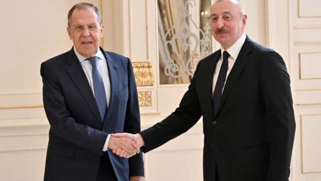 Azerbaycan Cumhurbaşkanı Aliyev, Rusya Dışişleri Bakanı Lavrov'u kabul etti