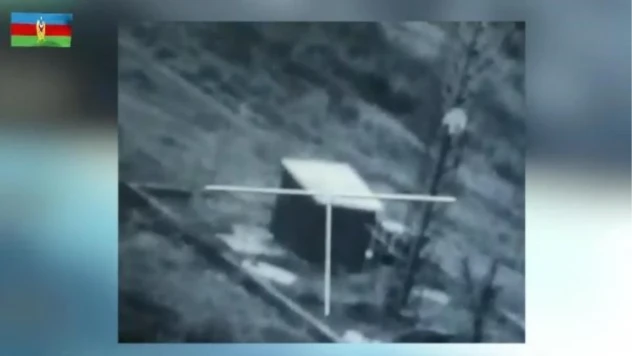 Azerbaycan ordusu Ermenilere ait radar istasyonunu vurdu