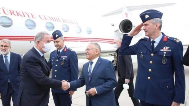 Bakan Akar Kayseri'de