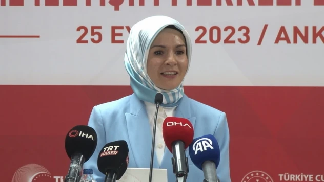 Bakan Göktaş: 900 bini aşkın işitme kaybı yaşayan insanımızın hayatını kolaylaştıracağız