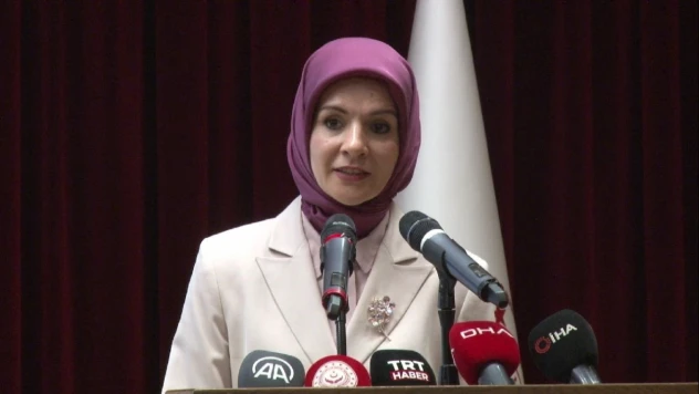 Bakan Göktaş: Milletimiz gözünü kırpmadan hainlerin kullandığı tanklara, uçaklara, mermilere göğsünü siper etti