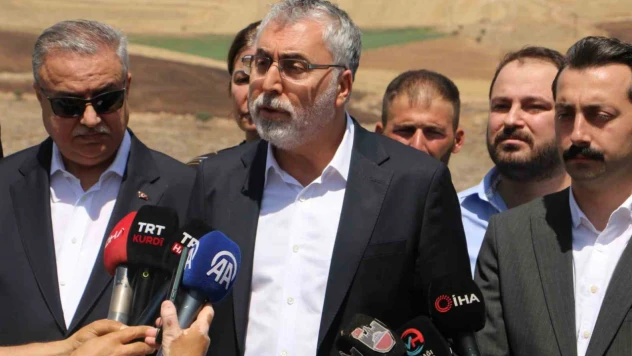 Bakan Işıkhan: 'Olayın ilk çıktığı andan itibaren kıymetli valim de ifade etti. Devletin tüm kurumlarıyla birlikte yangına müdahale edilmeye çalışıldı'