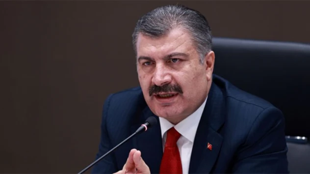 Bakan Koca sağlıkçılar için ikinci 'Beyaz Reform' dönemini başlattıklarını duyurdu