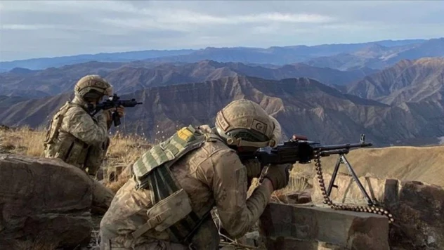 Barış Pınarı bölgesine saldırı hazırlığında olduğu tespit edilen 2 PKK/YPG'li terörist etkisiz hale getirildi.