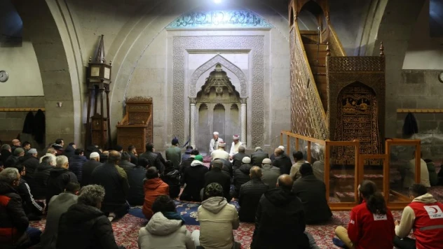 Başkan Büyükkılıç'tan İsveç'e Kınama