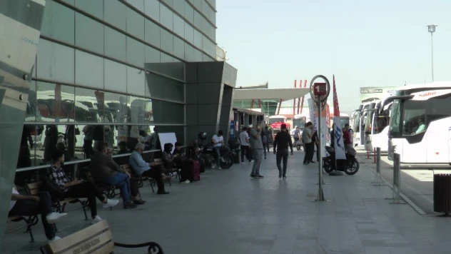 Bayram öncesi otogarlardaki yoğunluk yüzde 40'lara düştü