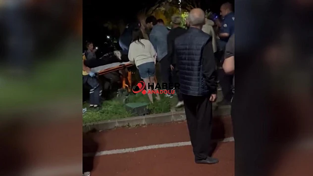 Bıçaklı kavgada 16 yaşındaki genç öldü