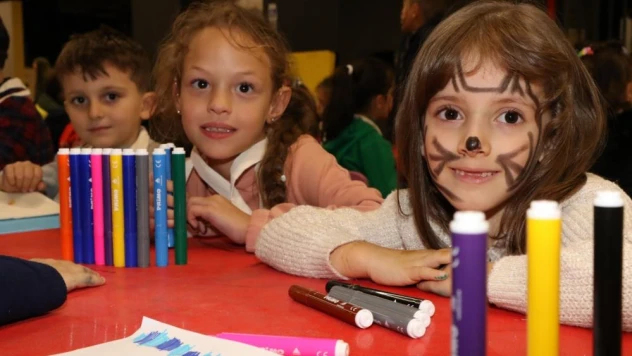 Bilişim uzmanından ebeveynlere, Çocuklarınıza ilk 36 ay ekran göstermeyin uyarısı