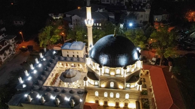 Bulgaristan'da Osmanlı eseri Şerif Halil Paşa Camisi'nin restorasyonu tamamlandı