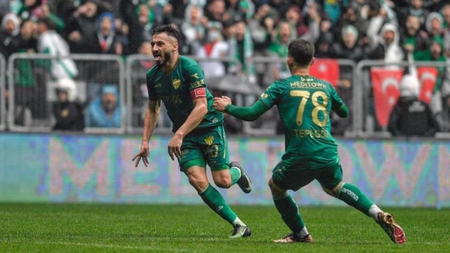 Bursaspor'da 6 futbolcunun sözleşmesi bugün sona eriyor