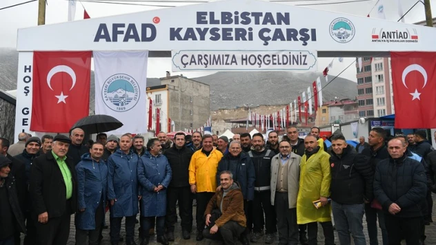 Büyükkılıç, Elbistan Kayseri Çarşısı'nda esnafı ziyaret etti