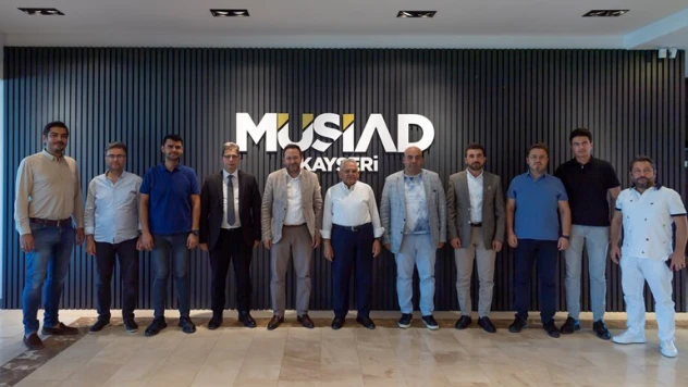 Büyükkılıç'tan MÜSİAD Kayseri Şubesi'ne ziyaret