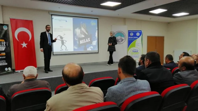 Büyükşehir, 10 günde 447 muhtara eğitim verdi