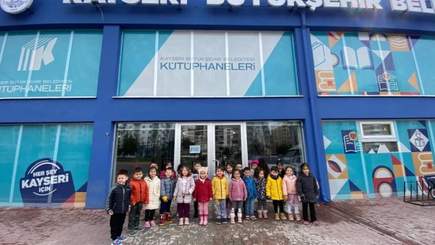 Büyükşehir Erkilet Kütüphanesi'nde minikler ağırlanıyor
