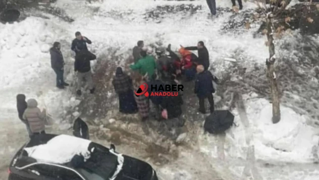 Çatıdan Düşen Kar Can Aldı