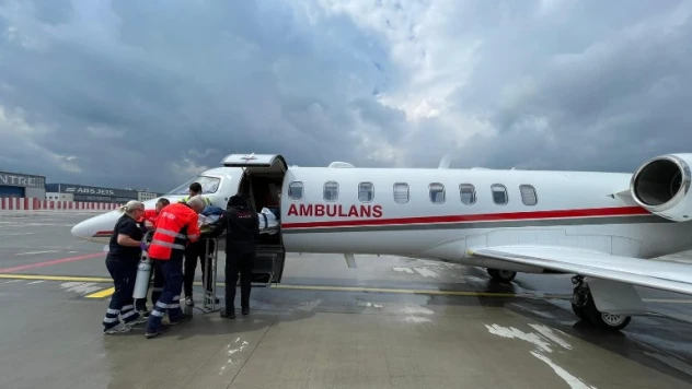 Çekya'da rahatsızlanan Türk öğrenci için ambulans uçak gönderdi