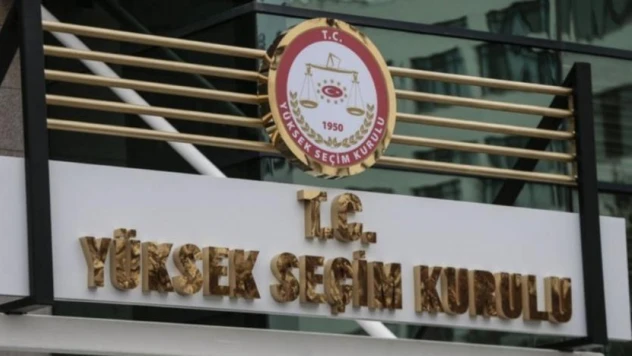 CHP ve İYİ Parti milletvekili aday listeleri YSK'ye teslim edildi