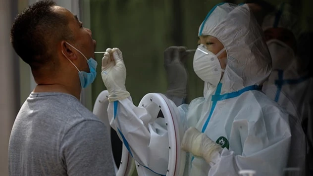 Çin'de Covid-19 günlük vaka sayısı 2020'den beri en yüksek seviyede