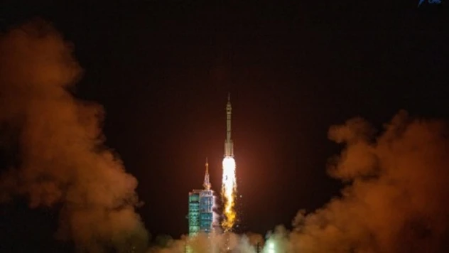 Çin, Tiangong Uzay İstasyonu'na görev değişimi için 3 astronot gönderdi