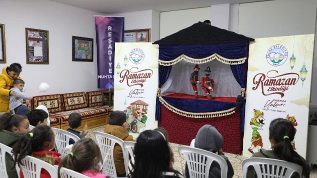 Çocuklara 'kukla' ile Ramazan eğlencesi
