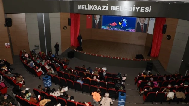 Çocukların sinema keyfi devam ediyor