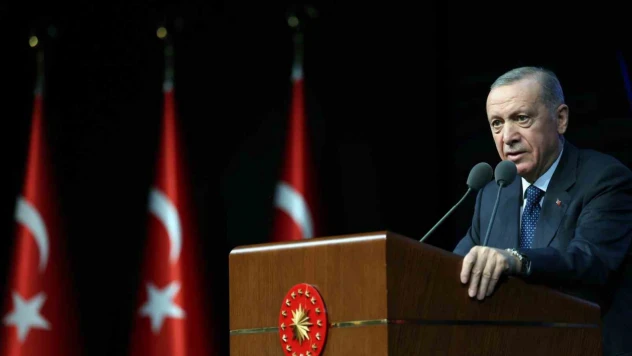 Terör örgütlerinin siyasete alenen müdahale ettiği sahnelerle karşılaştık