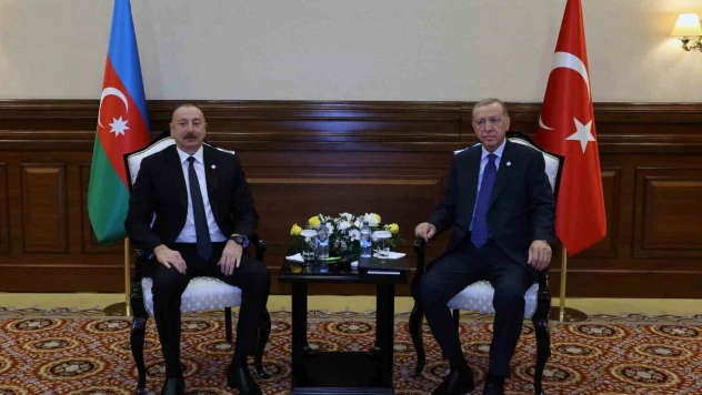 Cumhurbaşkanı Erdoğan, Aliyev ile görüştü