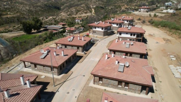 Cumhurbaşkanı Erdoğan'dan, Manavgat'ta yapılan konutların hak sahiplerine müjde