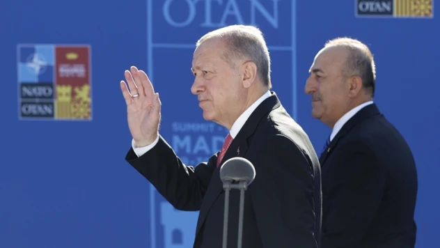 Cumhurbaşkanı Erdoğan, NATO Zirvesi için fuar alanında