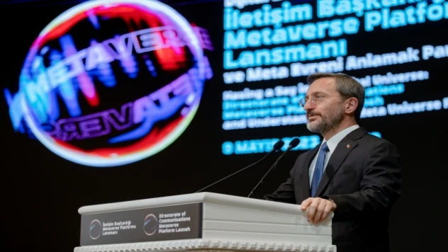 Cumhurbaşkanlığı İletişim Başkanlığımızın meta evrende yer alan ilk kamu kurumu olduğunu sizlerle paylaşmaktan büyük bir mutluluk duyuyorum'
