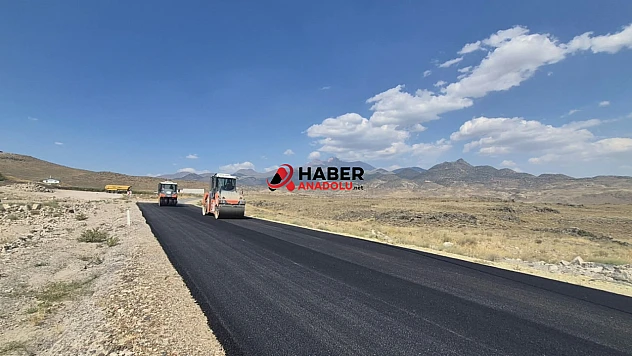 Develi'de 30 kilometrelik sıcak asfalt çalışması