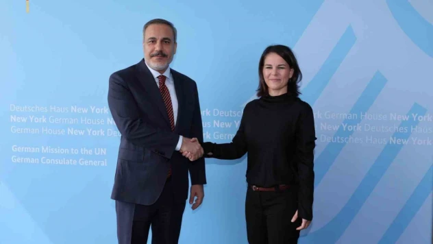 Dışişleri Bakanı Fidan, Alman mevkidaşı Baerbock ile görüştü