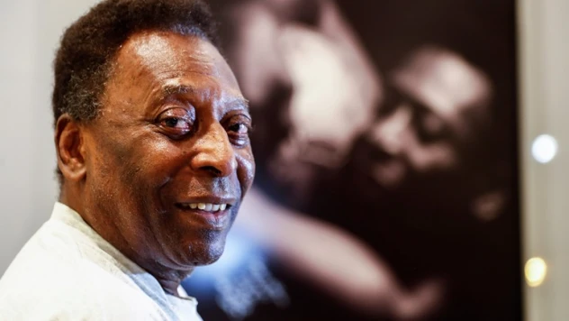 Dünya futbolunun acı günü: Pele hayatını kaybetti
