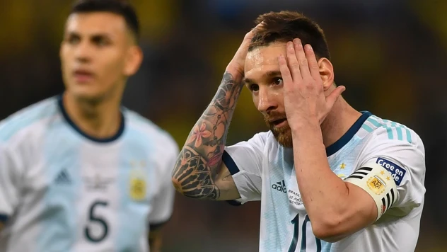 Dünya Kupası'nda büyük sürpriz! Messi'li Arjantin yıkıldı.